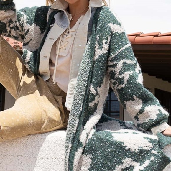 Printed Oversized Cardigan - Picture 5 of 5